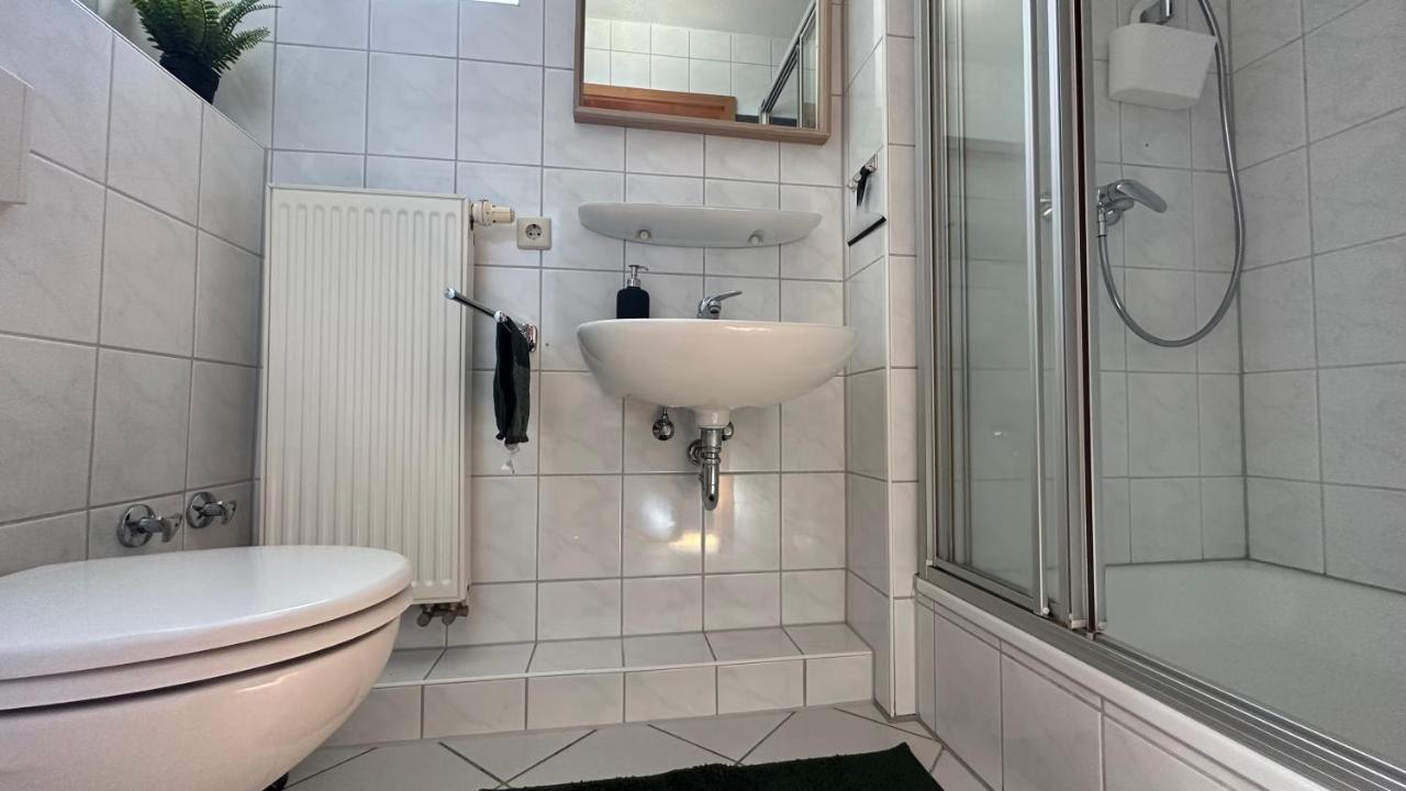 Fischers Ferienwohnung Mit Dachterrasse, Innenstadt Вильгельмсхафен Экстерьер фото